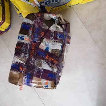 MNG Kargo Depremzede Ve Kıbrıs Gazisinin Eşyalarını Kırık Getirdi