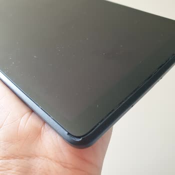 Lenovo Tabletim Onarım Merkezinde Hasar Görmüş