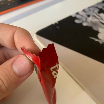 Tadelle Paketin İçinin Boş Olması
