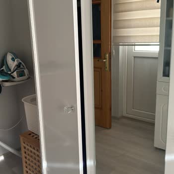 Teknik Genç Odası Bebek Dolabının Yetişkin Dolabı Olarak Satılması