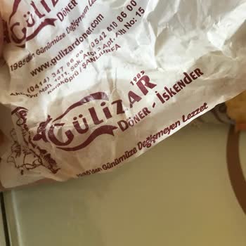 Abdi Gülizar Döner Dönerden Kemik Çıktı