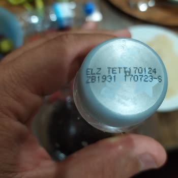 Gazsız, Gazlı İçecek Coca-Cola