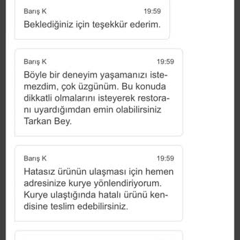 Yemeksepeti Küflü Hamburger Ekmeği!