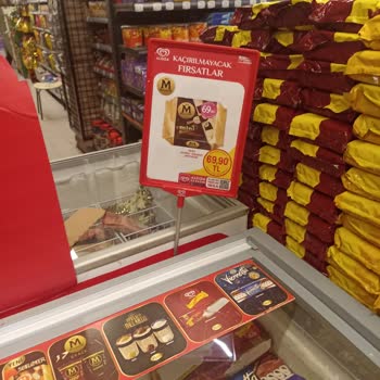 Akyurt Süpermarket Halkı Yanıltmakta
