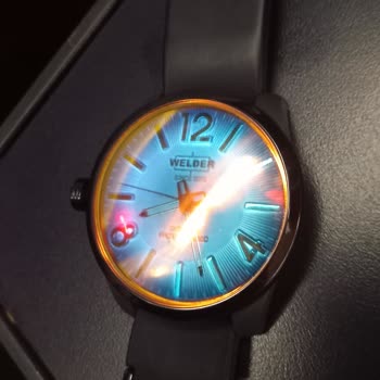 Welder Watch Welder Spark LED Modeli Işık Sorunu