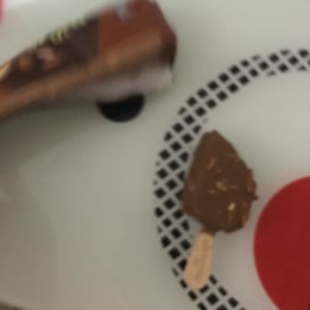 Magnum Dondurma Yarım Çıktı