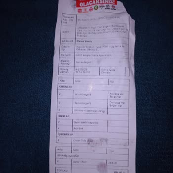 Burger King Hamburgerin İçindeki Malzeme Eksikliğini Ve 1 Buçuk Saat Teslimat