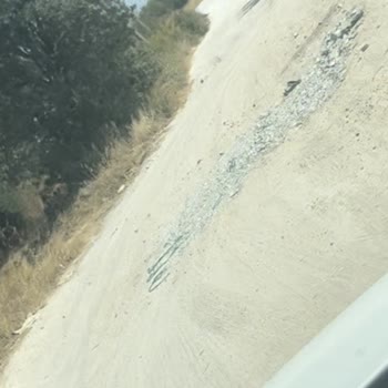 İzmir Büyükşehir Belediyesi Dikili Çandarlı Mavikent Sitesi Yol Sorunu Ve Çöp Sorunu