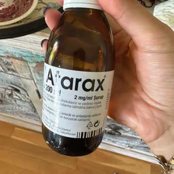 Dr. Talha Akil 3 Doktorun Teşhis Edemediği Uyuz Hastalığı