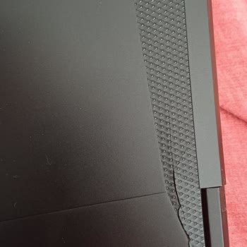 Monster Menteşe Kırığı Ve Çatlak