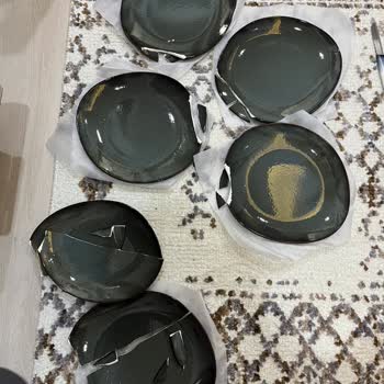 Karaca Emsan Ürünleri Kırık Geliyor