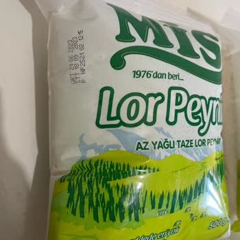 Mis Lor Peynirler Tarihi Geçmeden Şişmeye Başladı