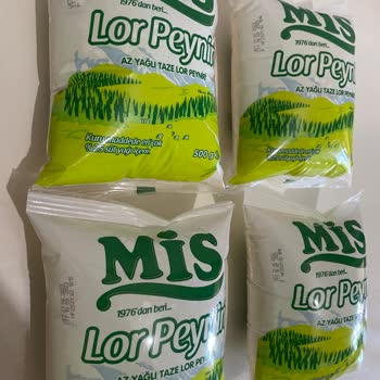 Mis Lor Peynirler Tarihi Geçmeden Şişmeye Başladı