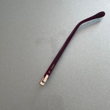 Atasun Optik Garantili Olan Gözlüğümün Sapı Vidadan Kırıldı