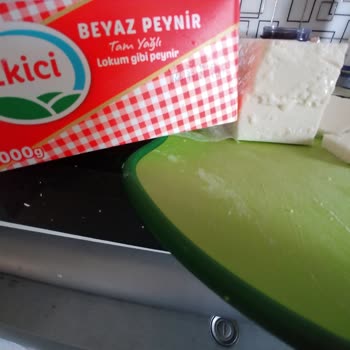 Ekici Peynir Lokum Kıvamı Yok Sertti Bir De Tam Yağlıymış!