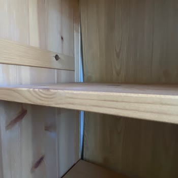 IKEA Kitaplık Eziyeti. Çözüm İstiyorum