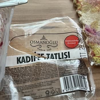 BİM Kadife Tatlısının Üstünde Tüy Var