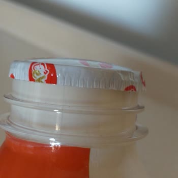 Eker Kefir Acı Tat Ve Şişmiş Kapak