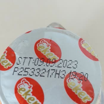 Eker Kefir Acı Tat Ve Şişmiş Kapak