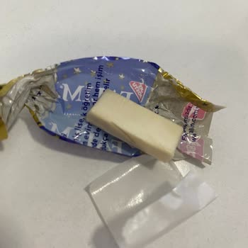 Falım Sakızdan Kıl Çıktı