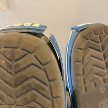 Migros’larda Satılan Crocs Terlik Orijinal Ürün Mü?