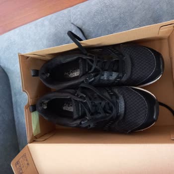 Skechers Üretim Hatası Olan Ürünün Değiştirilmemesi