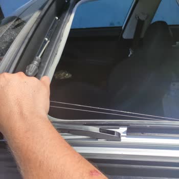 Kia Sportage Sunroff Perde