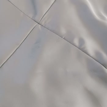 LilaMor Giyim Sıfır Diye Aldığım Abiyenin Yerine Kullanılmış Eski Abiye Gönderildi.