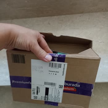 Hepsiburada Yanlış Gönderdiği Ürünün Para İadesini Yapmıyor.