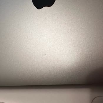 Trendyol Kusurlu Macbook Gönderdi Ve Talebime Geri Dönüş Yapmıyor.