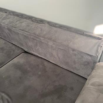 Gülsay Mobilya & Uyku Merkezi (Denizli) Aldık Alalı Üstünde Oturamıyoruz
