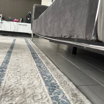 Gülsay Mobilya & Uyku Merkezi (Denizli) Aldık Alalı Üstünde Oturamıyoruz