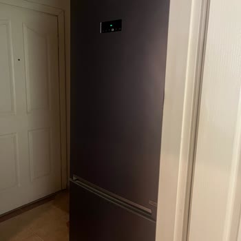 Beko Buzdolabı Kapağında Oluşan Göçükler