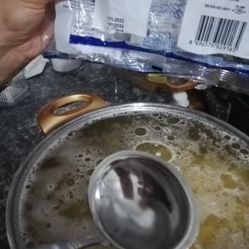 Nuh'un Ankara Makarnası Böcekli Ankara Makarnası