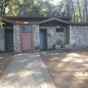 Doğa Koruma Ve Milli Parklar Temizlik Sorunu