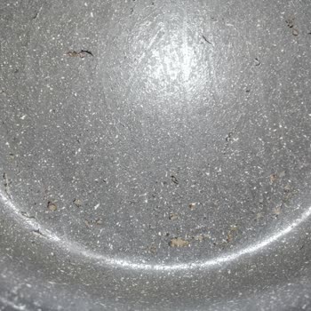 Karaca Züccaciye Karaca Bio Steel Granit Tencere Soyulmaya Başladı