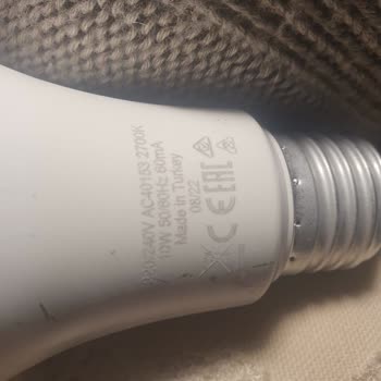 Osram Üretim Hatası Olan Ampuller