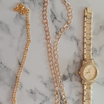 Wensaat (Instagram) Farklı Ürün Paylaşıp Başka Gönderiyor