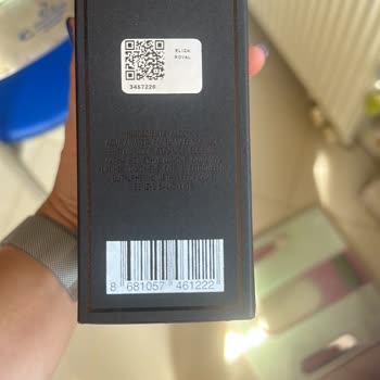 Parfümevi Yanlış Ürün Geldi, İlgili Yok!