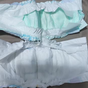 BİM'den Alınan Sahte Molfix Bebek Bezi