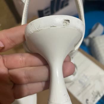 Stradivarius Ayakkabısını Soyulma Oldu