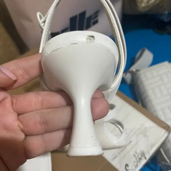 Stradivarius Ayakkabısını Soyulma Oldu