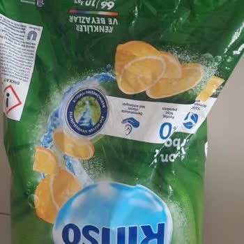 BİM'den Aldığım Kampanyada Olan Rinso Aldık. 30ay Önce Diğer Deterjan Bitince Bunu Açtık Yıkama Yapınca Evi Bir Koku Aldı.