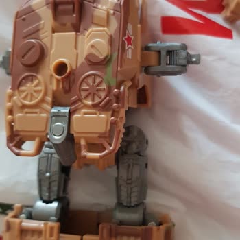 Armağan Oyuncak Oyuncağın Ucunun Kırılması