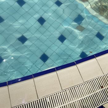 Aqua Club Dolphin Bahçeşehir Hastalık Derecesinde Kirli