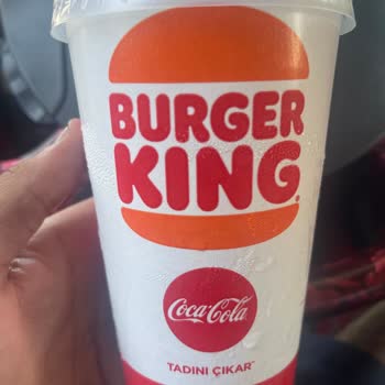 Kocaeli Körfez Turunçiftlik Dinlenme Tesisi'indeki Burger King Çalışanları