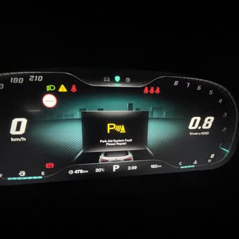 MG Türkiye 0 Km Ayıplı Mg Hs