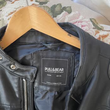 Pull And Bear Kendini İmha Eden Suni Deri