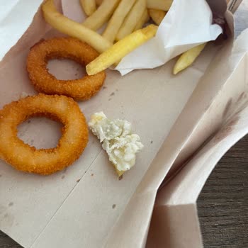 Usta Dönerci Yemeğin İçinden Bir Şey Çıktı