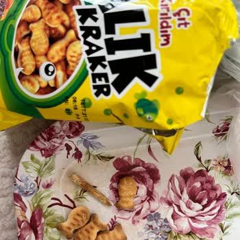 A101 Çıt Kırıldım Balık Krakerin İçinden Tahta Çıktı